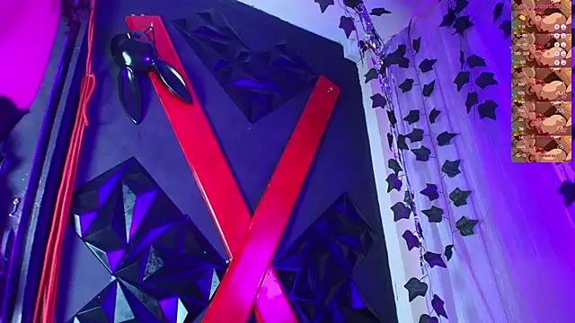 ivonne diaz1 online show from December 4, 8:09 pm