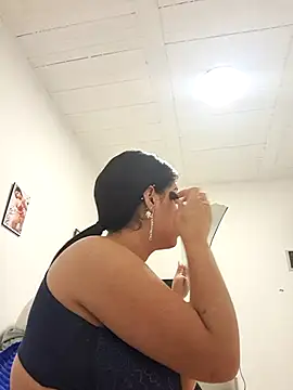 Samantha hotly online show from April 1, 10:49 am