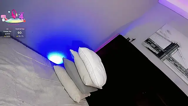 Baby-Isa online show from April 8, 6:04 am