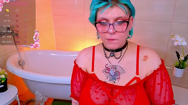 bluelunaray online show from September 13, 11:07 am