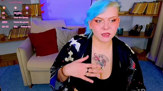 bluelunaray online show from September 29, 10:53 am