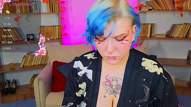 bluelunaray online show from September 26, 11:08 am