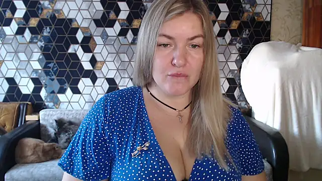 NikaSkylink online show from February 2, 5:17 am