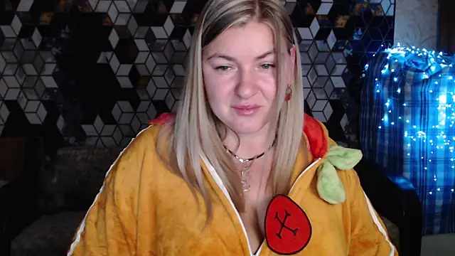 NikaSkylink online show from December 17, 7:51 pm