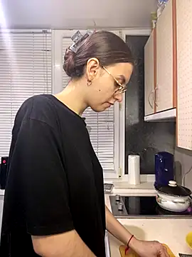 Real cutie1 online show from November 27, 8:01 pm