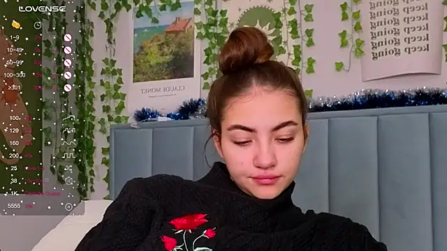 Ashley Pierce online show from January 8, 4:16 am