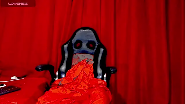 blondehot5v online show from February 25, 1:09 pm