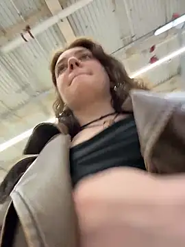 lucy-joy online show from March 31, 9:53 am