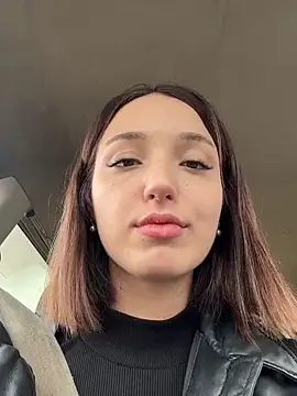 DollyTall online show from September 30, 11:05 am