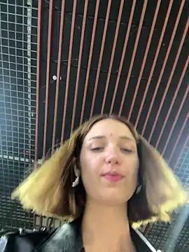 DollyTall online show from September 10, 1:44 pm