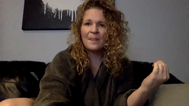 less-is-moore online show from February 20, 5:25 pm