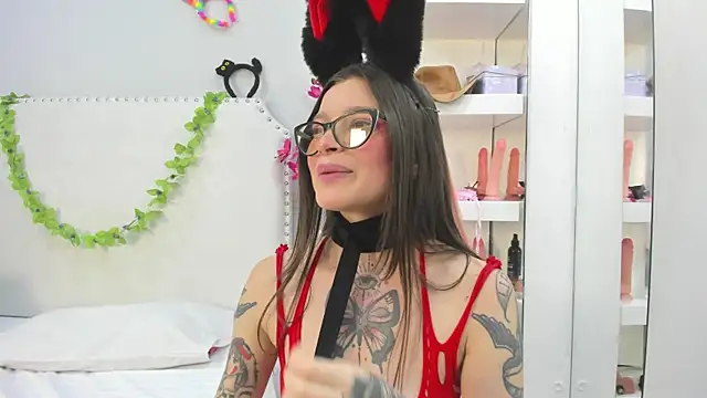 KoraSweett online show from September 19, 7:35 pm