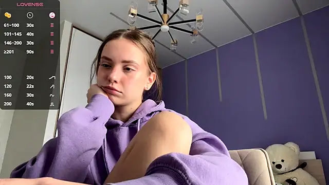 LinaMoonBlessed online show from October 14, 8:39 am