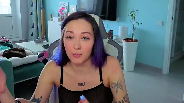 Im suka online show from April 17, 3:30 am