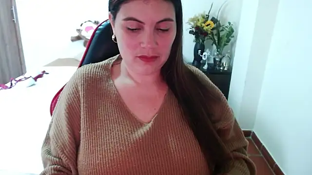 Secret Bella online show from September 26, 12:25 pm