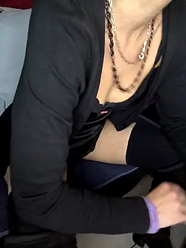 Volcaniiia online show from March 27, 5:42 am