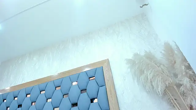 crystal sm online show from November 9, 3:13 am