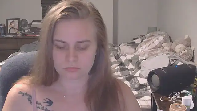 Sexyblonde12344 online show from November 26, 5:36 pm