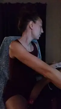 AnneNay online show from April 11, 5:46 am