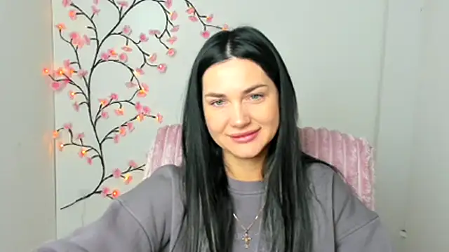 Lune Moon online show from February 20, 6:48 am