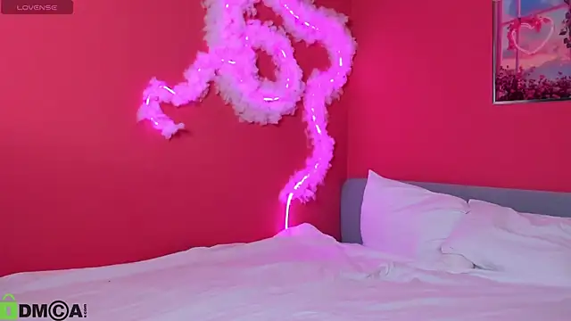 Lisbeth  Salander online show from November 24, 2:35 am