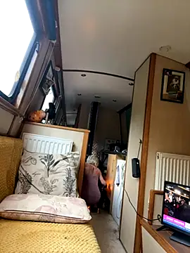 ladyboatlady online show from September 15, 6:11 am