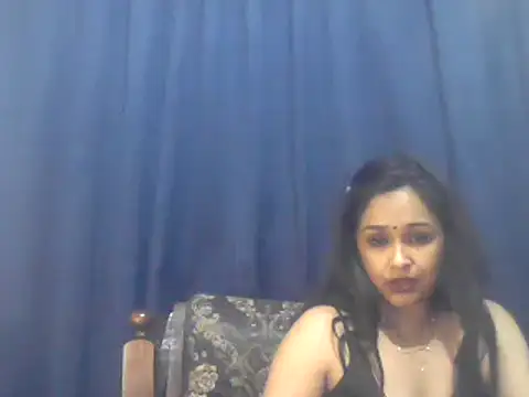 cute indianxo online show from December 3, 7:05 pm