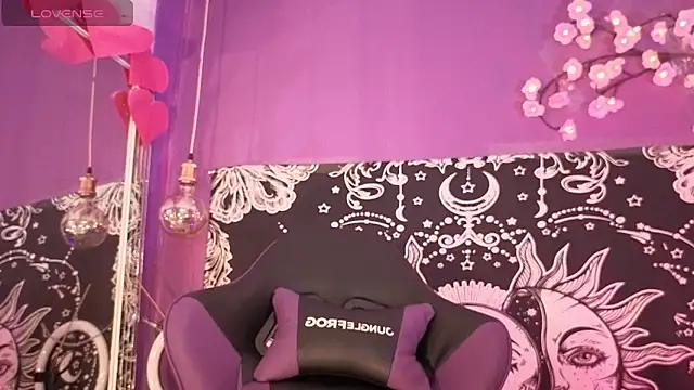 Gaia Gatex online show from February 21, 1:45 pm