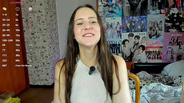 LucyRose3 online show from September 20, 7:06 am