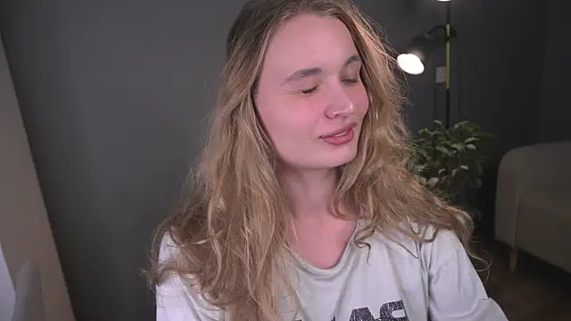 lisa schiele online show from January 7, 8:23 pm