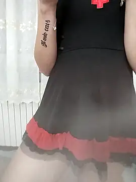 alicepavia22 online show from March 25, 6:00 pm