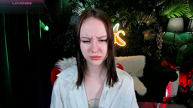 MarySparkle online show from December 2, 3:41 am