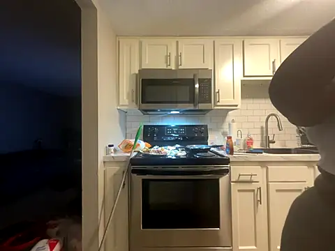 Juicystorm online show from October 16, 2:25 am