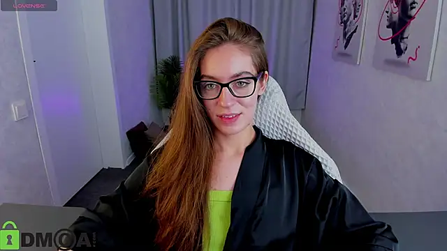 Agnes Wells online show from November 7, 9:37 am