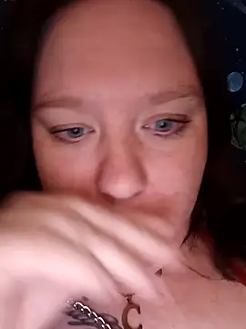 Feuchtekitty92xh online show from September 16, 7:44 pm