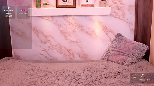 Dakotaferreti online show from November 6, 10:59 pm