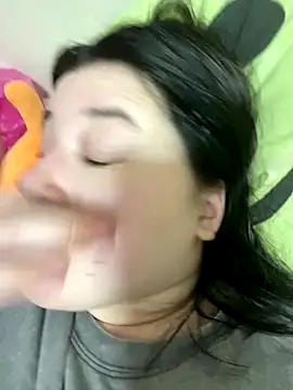 Kemeli008 online show from November 2, 2:04 am