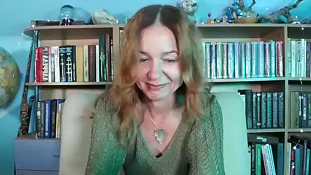 Foxilady357 online show from September 26, 2:25 pm