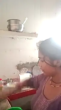 Guriya0076 online show from June 6, 4:08 am