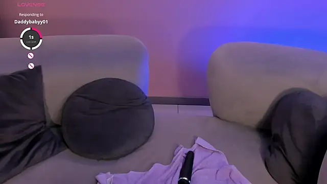 AmbarJames  online show from February 28, 12:48 pm