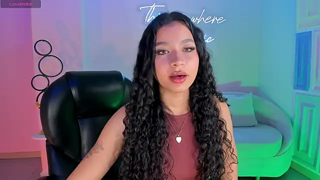 SophieHouston  online show from November 22, 3:53 am