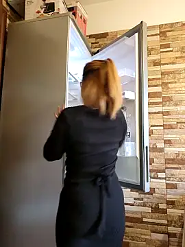 Victoria Vergara online show from September 27, 3:30 pm