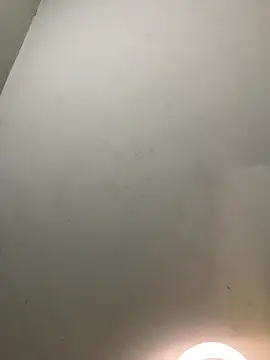 StrawberryXpeach online show from March 31, 10:43 pm