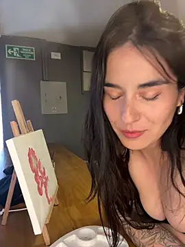 Angelina Dior online show from March 26, 8:32 pm