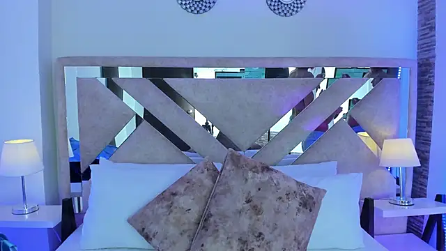 ximena vasquez8 online show from April 2, 3:37 am