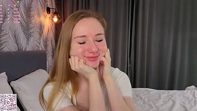 ElvinaRose online show from February 5, 2:36 am