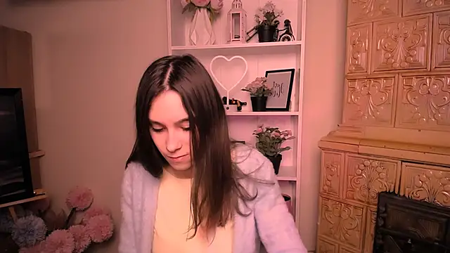 RosaRay  online show from March 25, 7:33 am