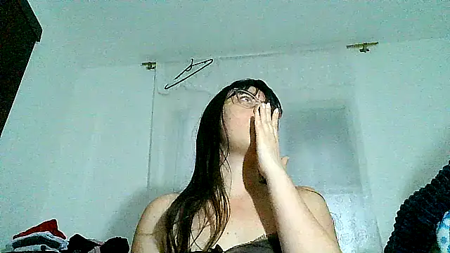 lareinalareinadelanal online show from September 27, 12:56 pm