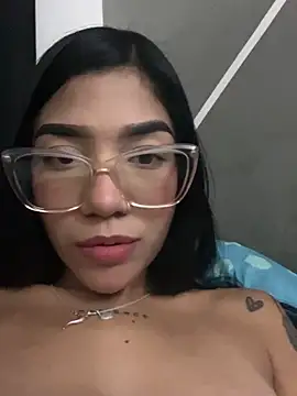 ElaRose 12 online show from February 17, 9:47 pm