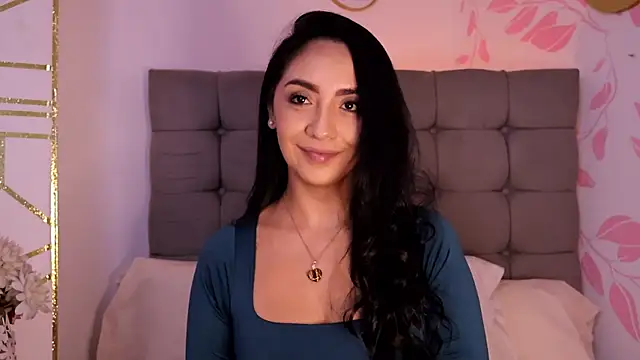 ana riveros online show from July 14, 7:51 pm